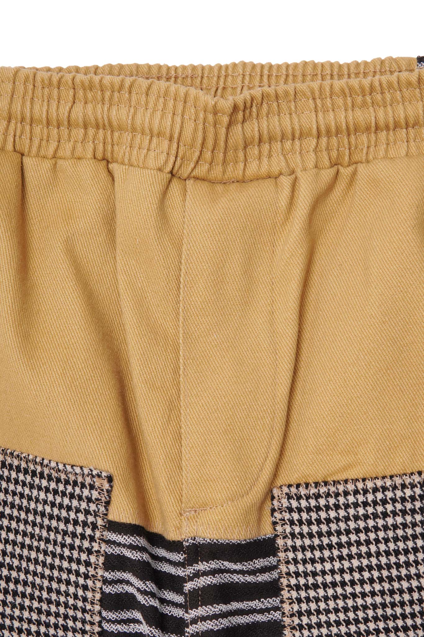 "CROSS GRAIN" LOUNGE SHORTS