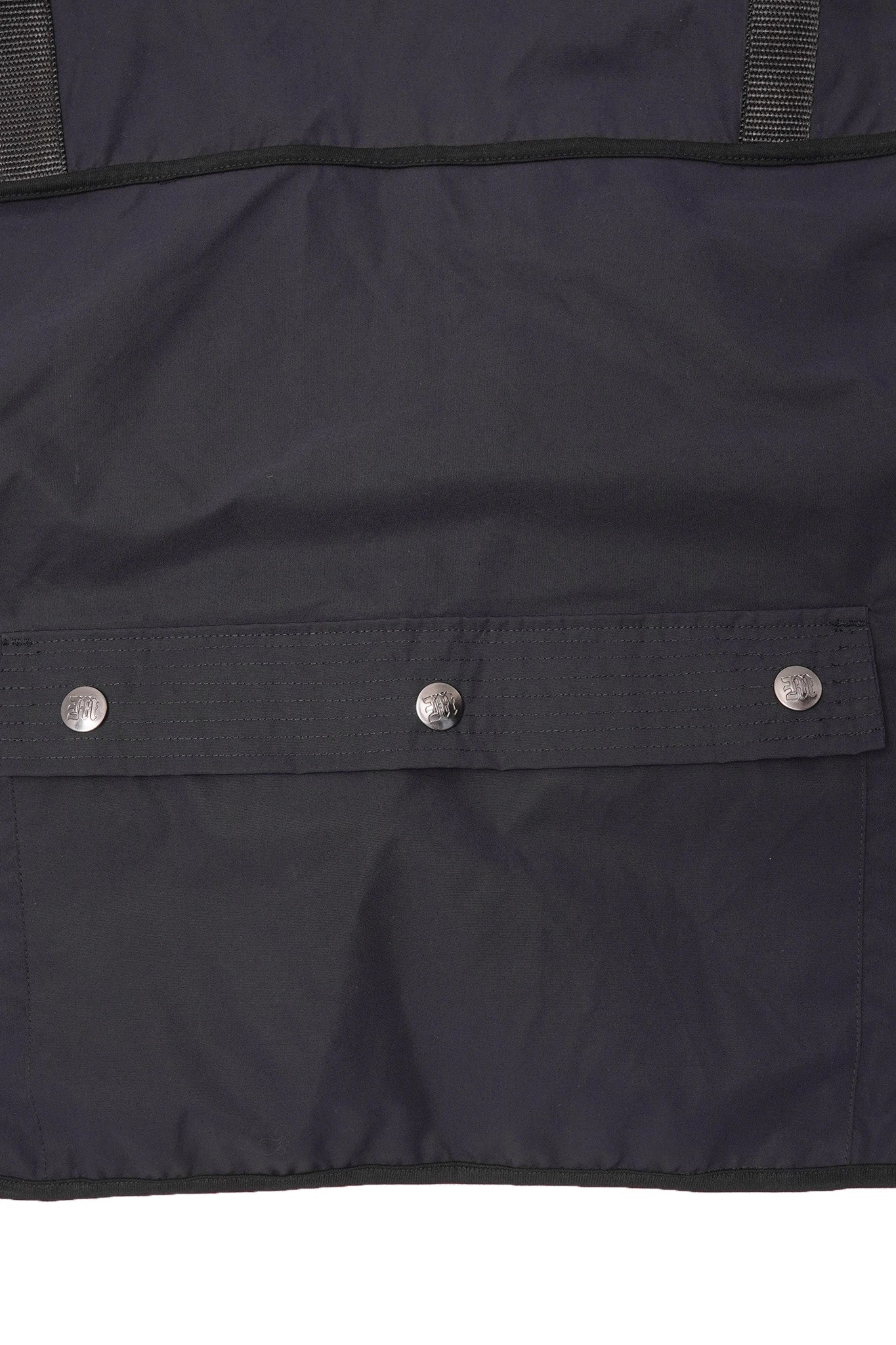 UTILITY VEST IN MIDNIGHT NAVY