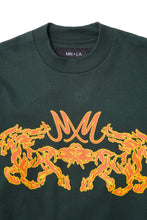 “BURNING STALLION” TEE IN HUNTER GREEN