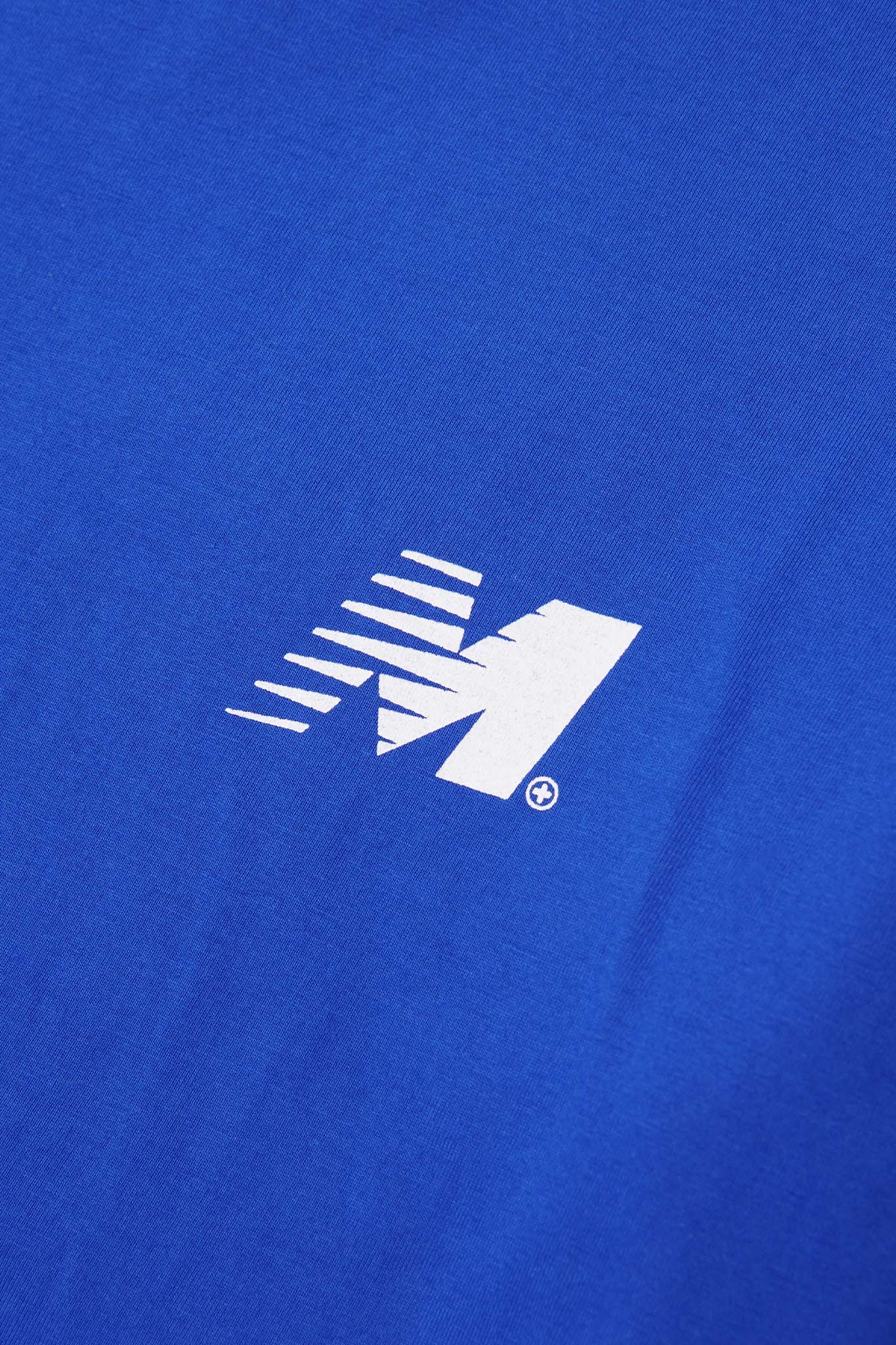 "OUTDOOR EXPLORATION" TEE IN ELECTRIC BLUE