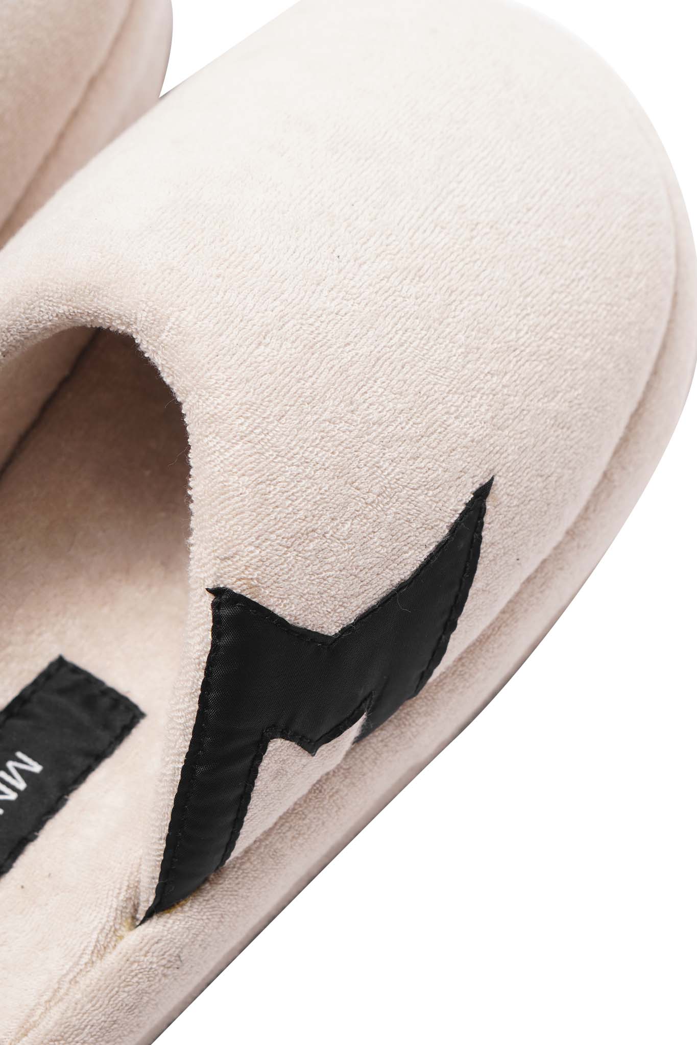 GRIZZLY CLOGS IN CLOUD