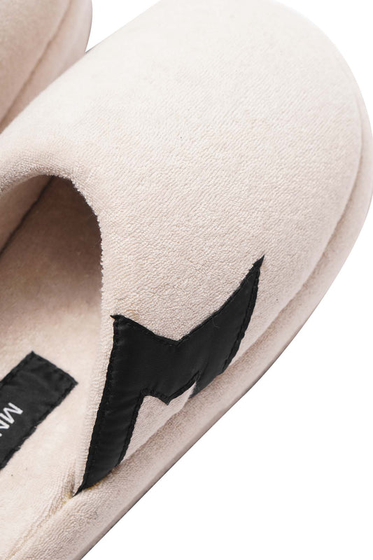 GRIZZLY CLOGS IN CLOUD
