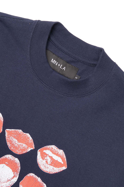 "KISS...DON'T TELL" TEE IN NAVY