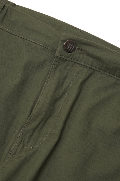LOADOUT SHORTS IN OLIVE