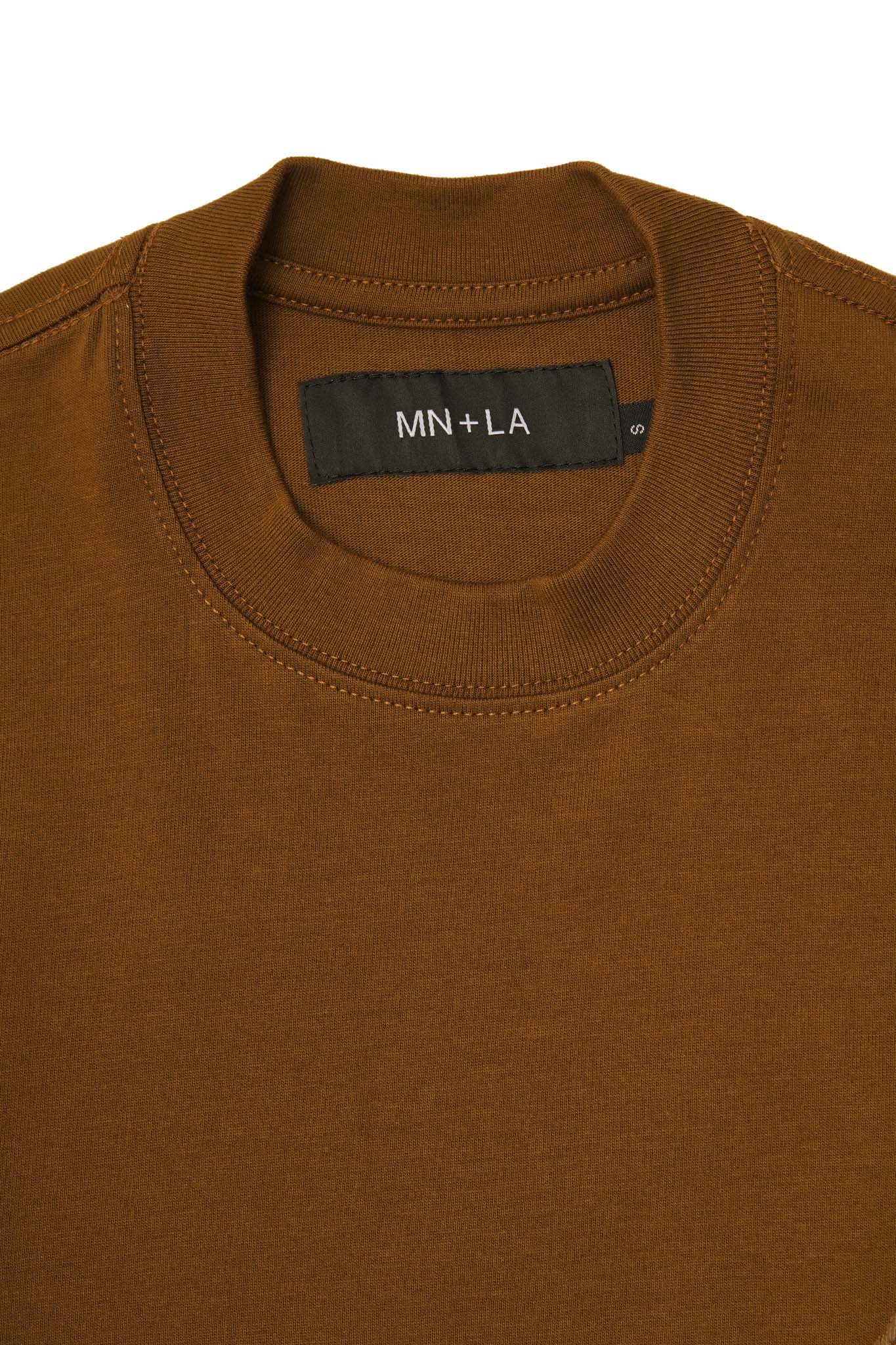 "VISAGES" ULTRA HEAVY TEE IN RUST