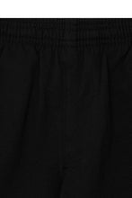 PIQUE PLEATED HOUSE SHORTS IN ANTHRACITE