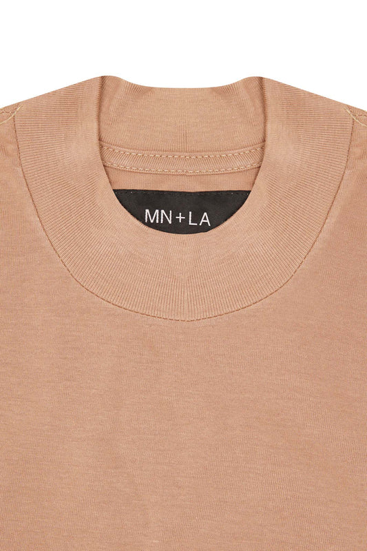 MOCK NECK TEE IN WHEAT