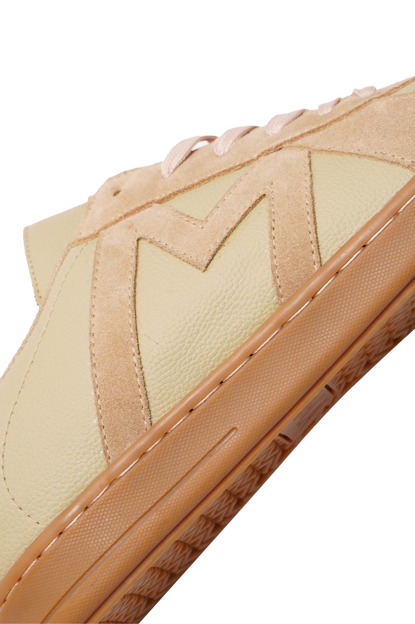 FIELD TRAINERS IN DUNE