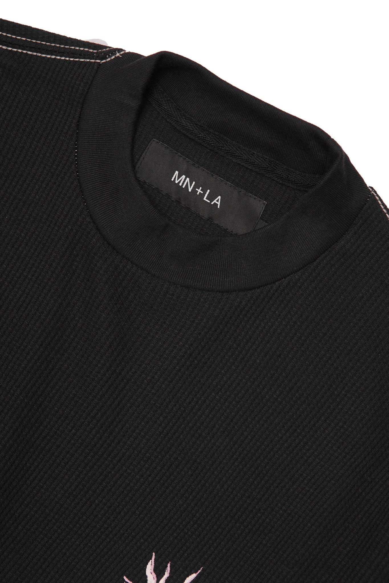 "RADIANCE" WAFFLE TEE IN ANTHRACITE