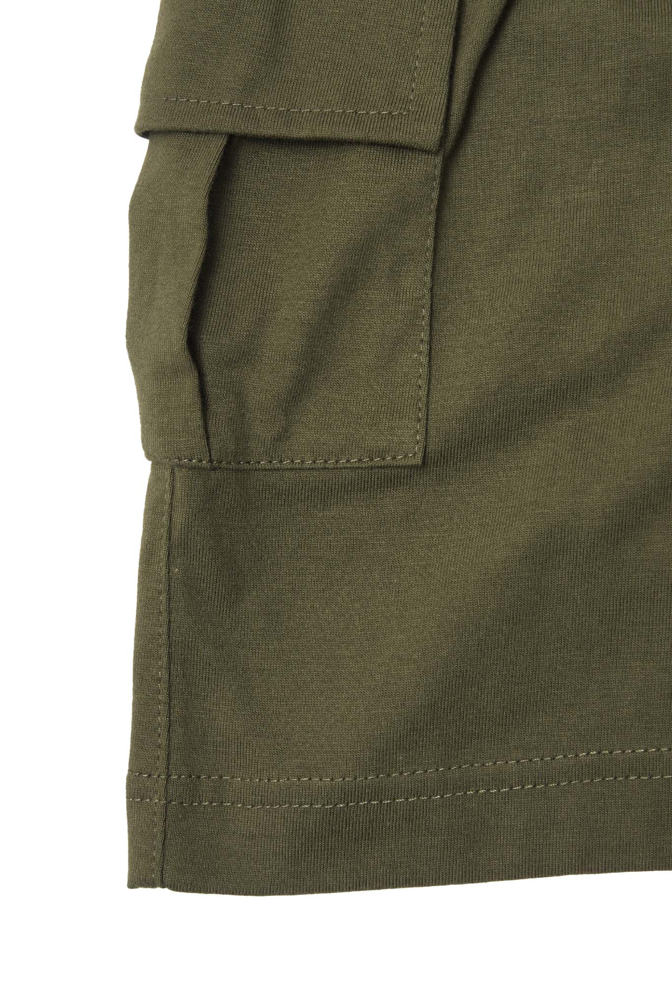 "ADVENTURE" LITTLE HUMAN™ SHORTS IN OLIVE