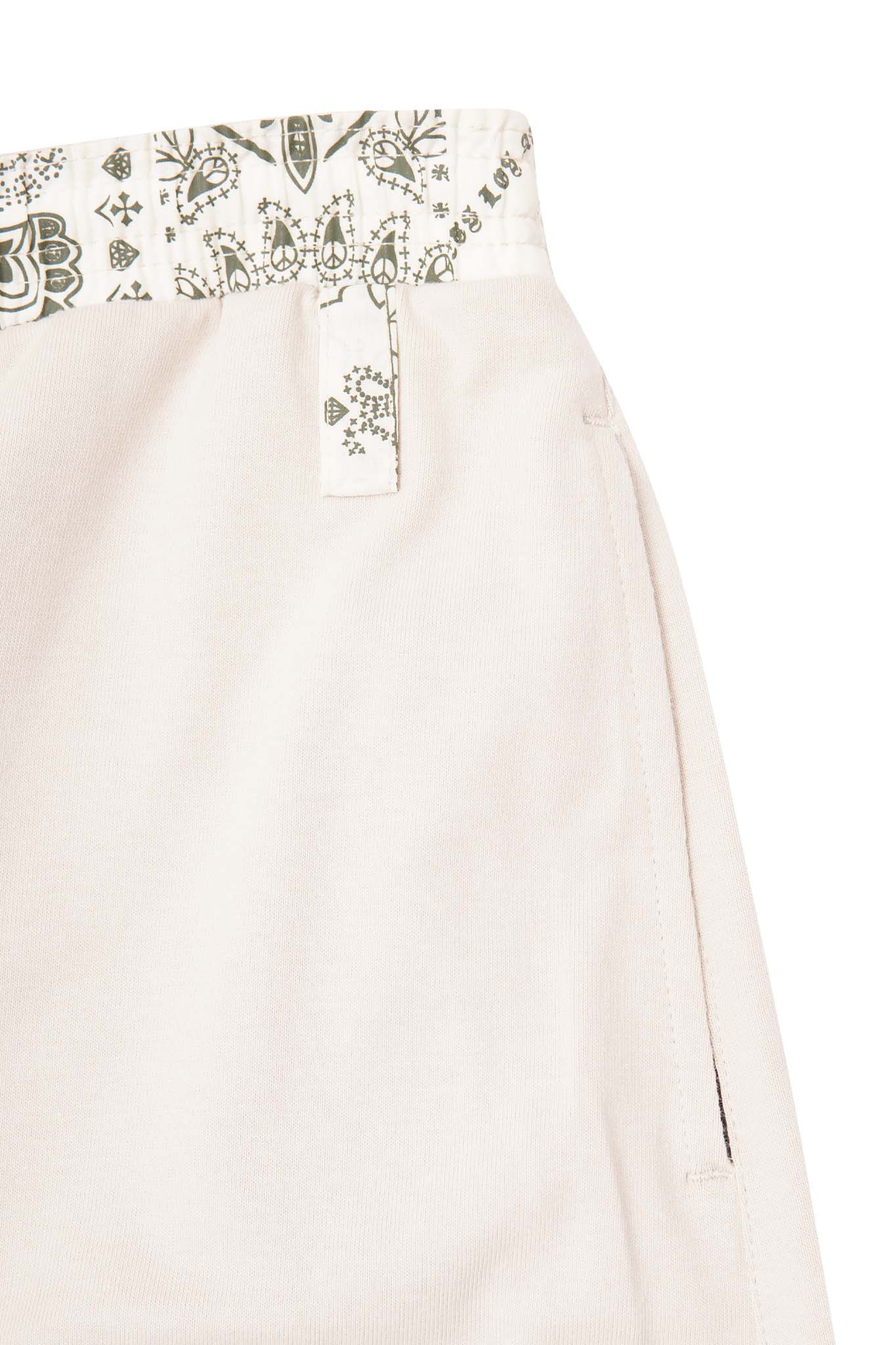 NEEDLEWORK PANTS IN WINTER WOODS