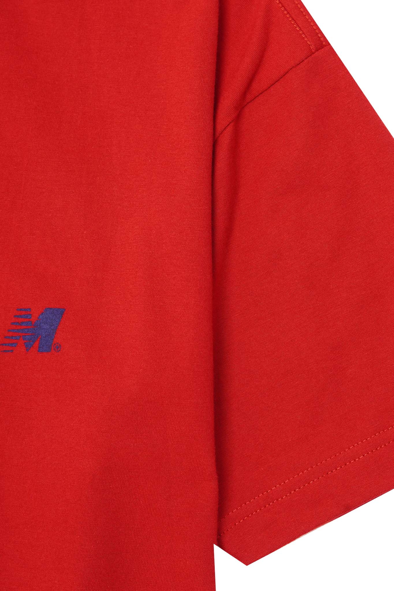 "OUTDOOR EXPLORATION" MULTI LOGO TEE IN RARRI RED