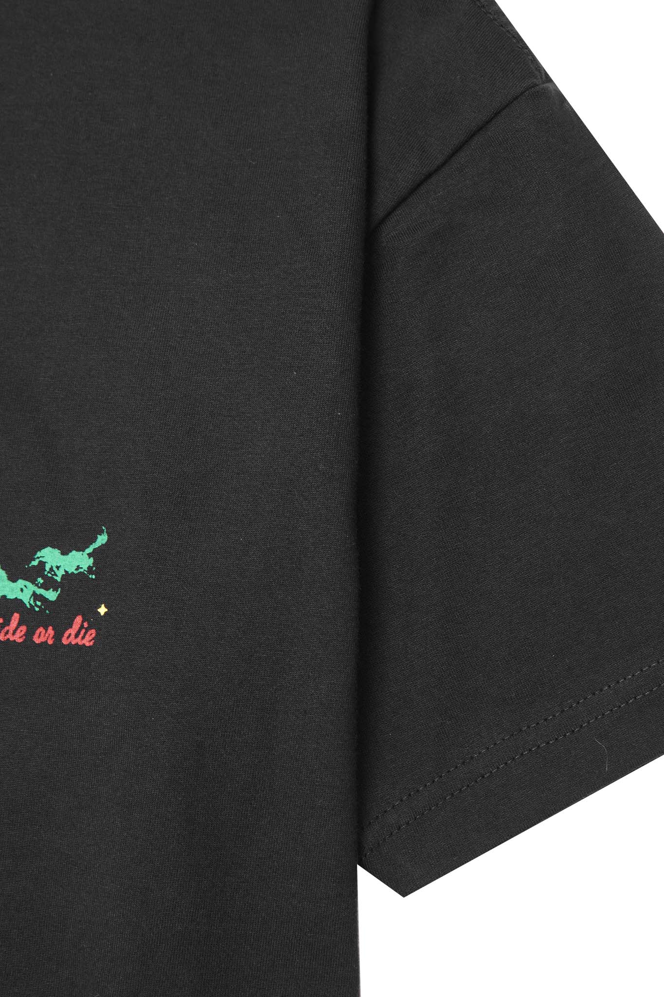 "RIDE OR DIE" TEE IN CAVIAR