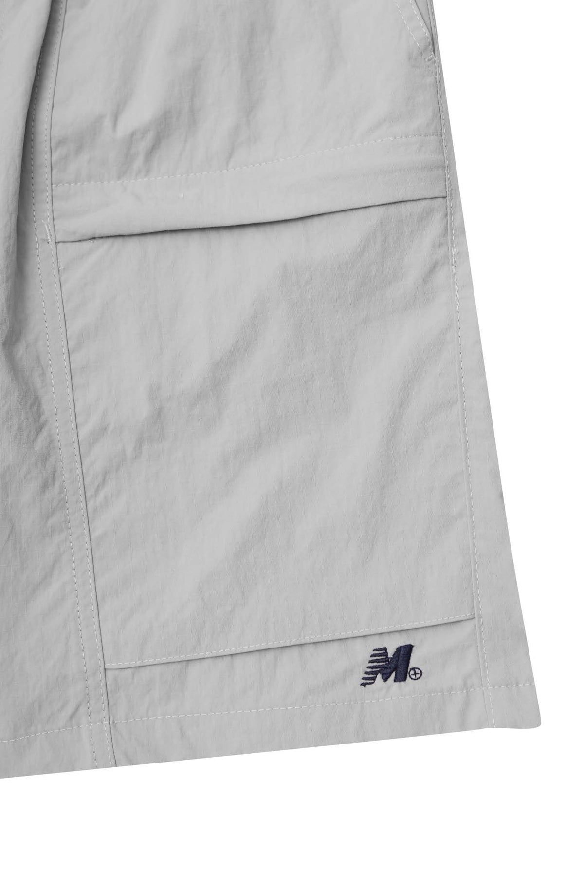 "OUTDOOR EXPLORATION" CRUISE SHORTS IN TAUPE