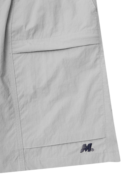 "OUTDOOR EXPLORATION" CRUISE SHORTS IN TAUPE