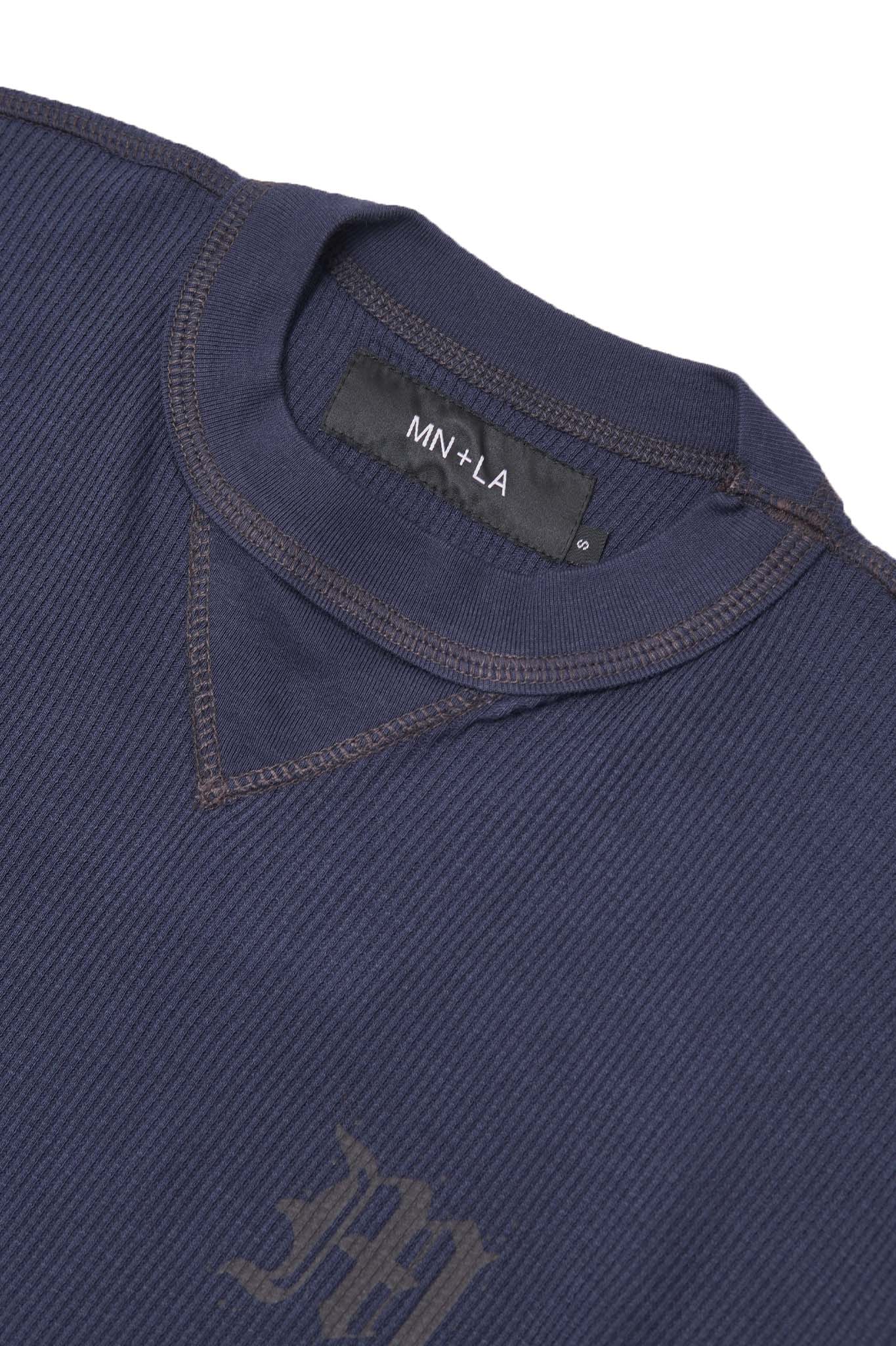 “M’$ SPECK V2” WAFFLE TEE IN NAVY