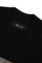 "POLIS" TEE IN CAVIAR