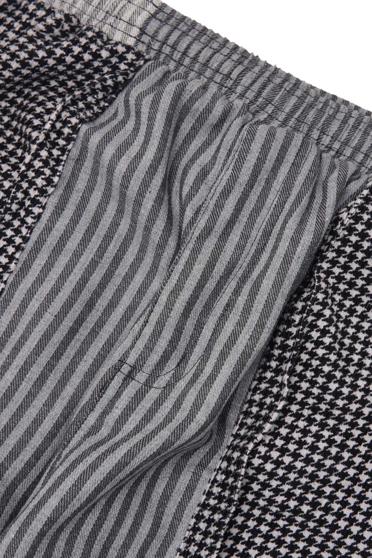 "PATTERN MEMORY" TERRA PANTS