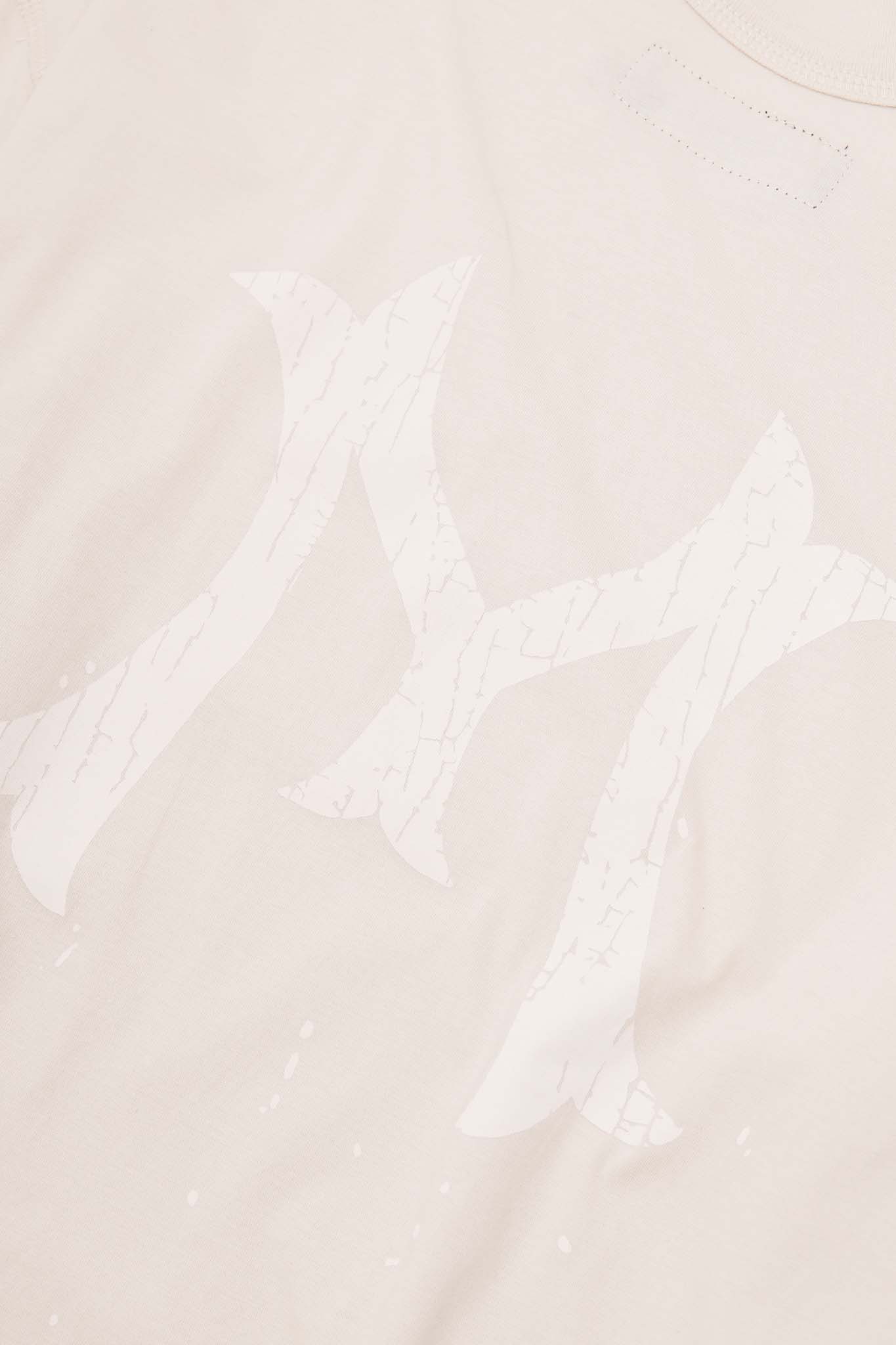 "HITTER" LONGSLEEVE TEE V3 IN WHITE