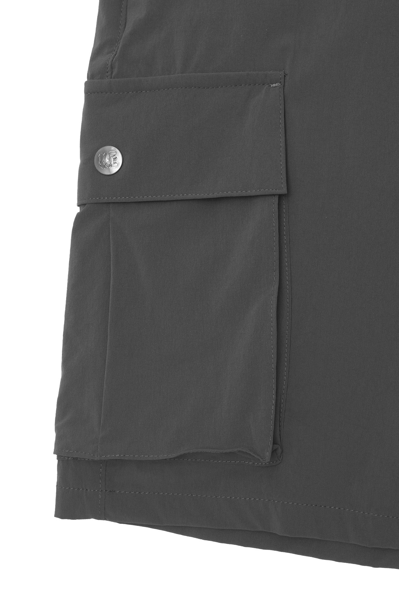 CAMPSIDE SHORTS IN IRON GREY