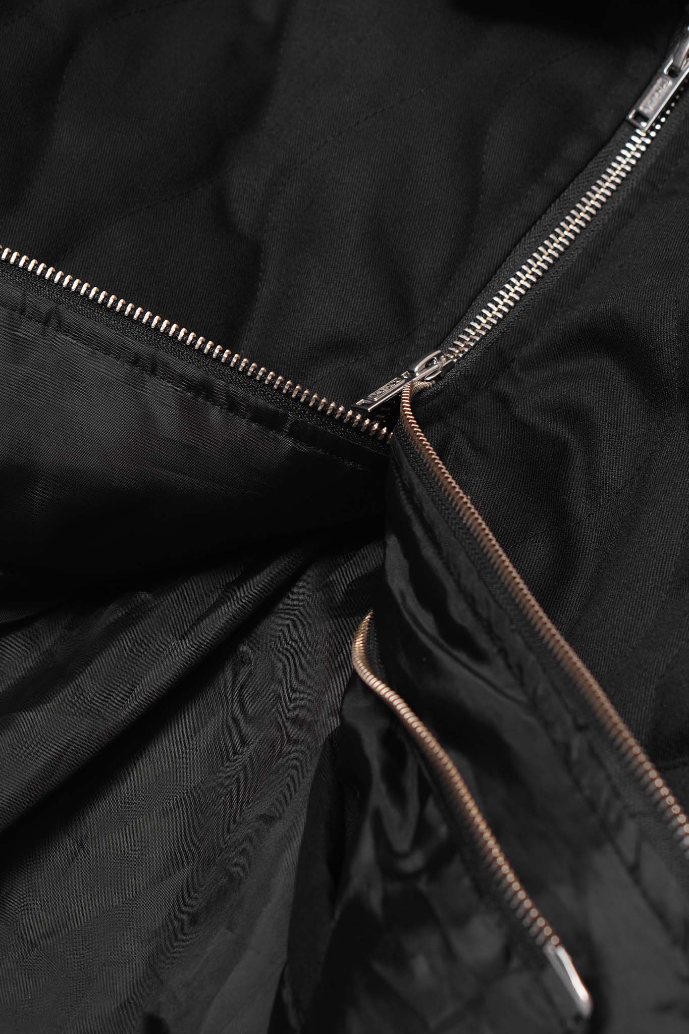 FLIGHT BOMBER JACKET IN GRAPHITE