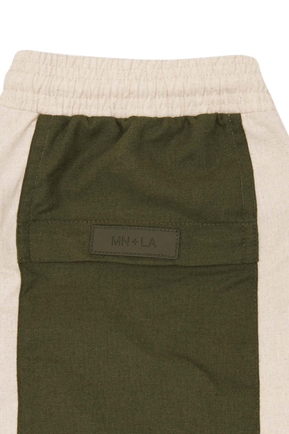 LINEN PLEATED WIDE PANTS IN OAT/OLIVE