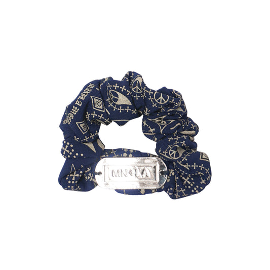 MN+LA™ SCRUNCHIE