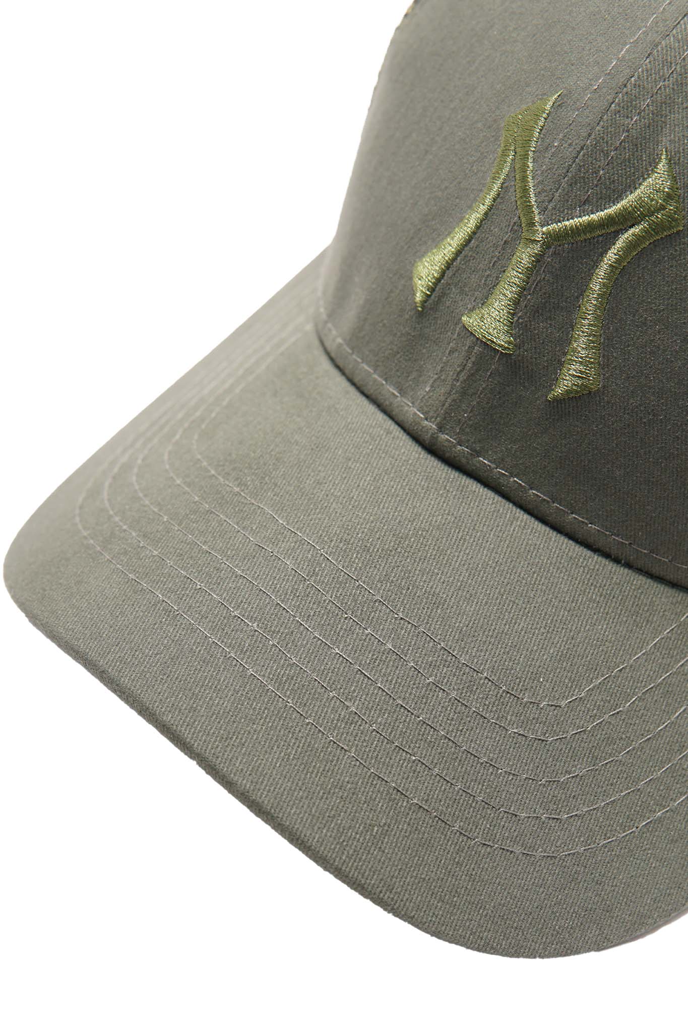 "HITTER" TRUCKER HAT IN OLIVE