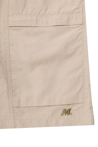 "OUTDOOR EXPLORATION" CRUISE SHORTS IN FOSSIL
