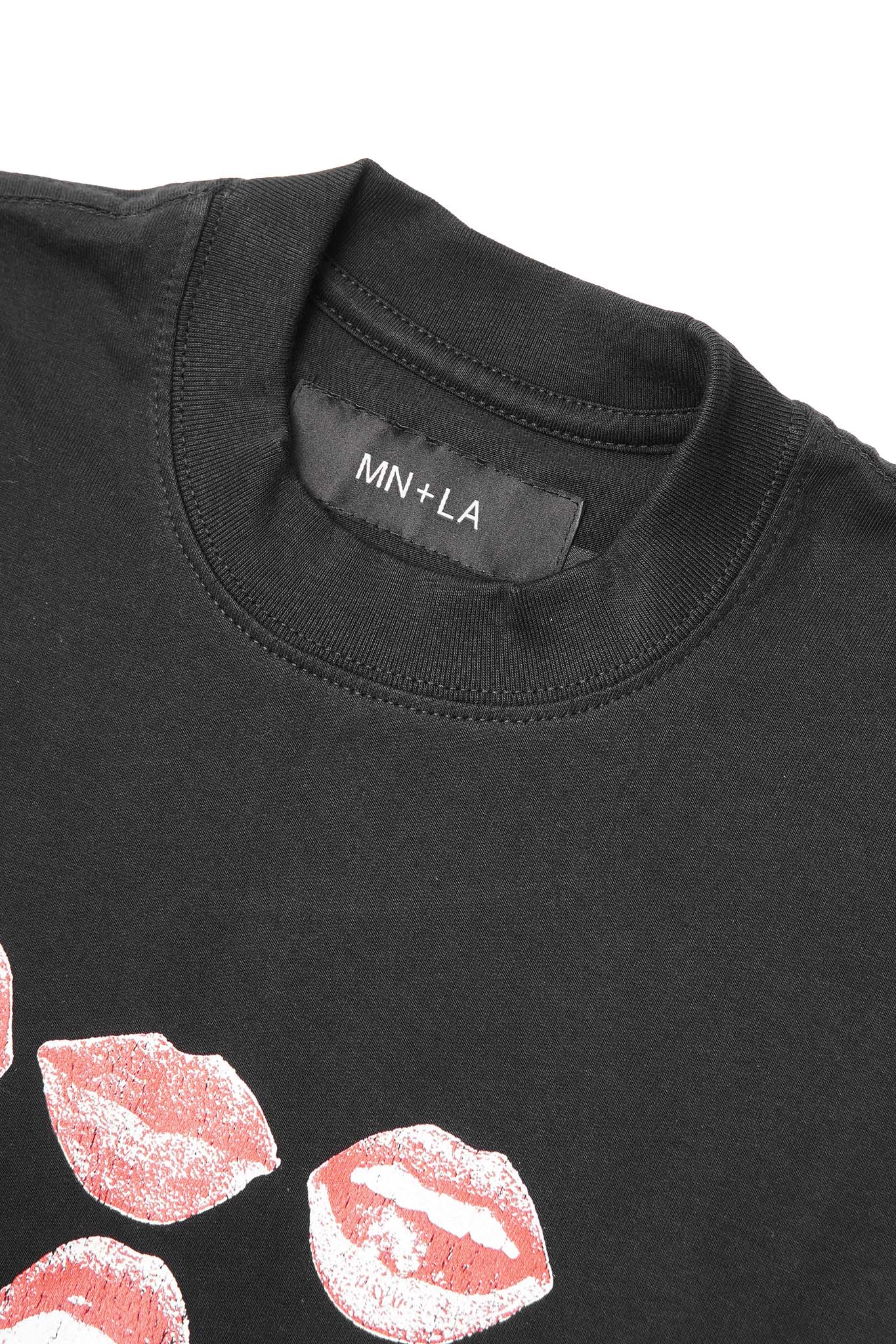 "KISS...DON'T TELL" TEE IN CAVIAR