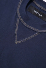 EXO™ MILITIA MOCK NECK TEE IN NAVY/OLIVE