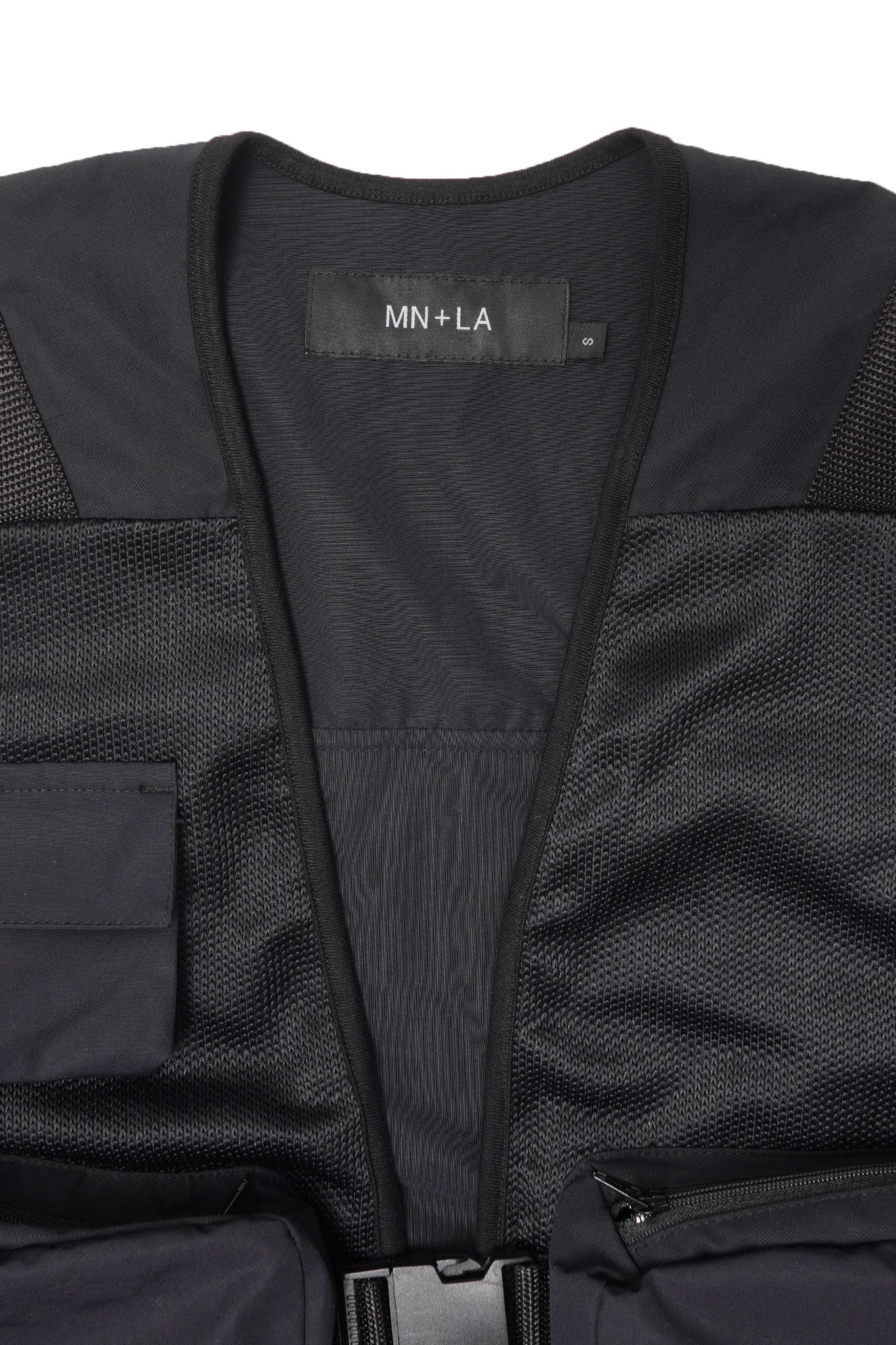 UTILITY VEST IN MIDNIGHT NAVY