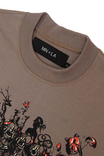 "M"$ DYNASTY" TEE IN TAN