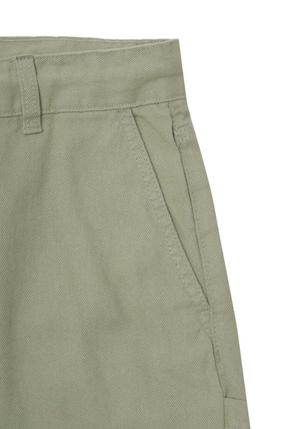 CARPENTER SHORTS IN DESERT