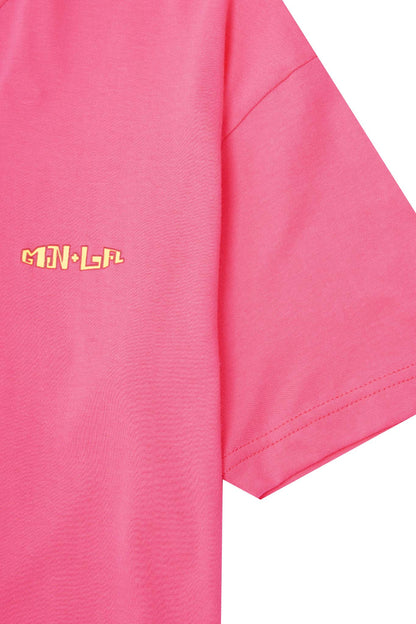 "THAI" LOGO TEE IN STATIC PINK