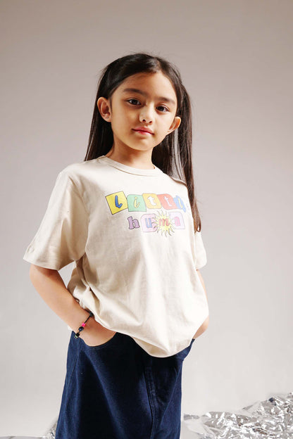 "SUN IS OUT" LITTLE HUMAN™ TEE IN OAT