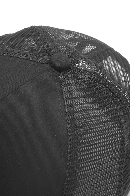 "AIR OUT" TRUCKER HAT IN ANTHRACITE BY WSH X MN+LA™