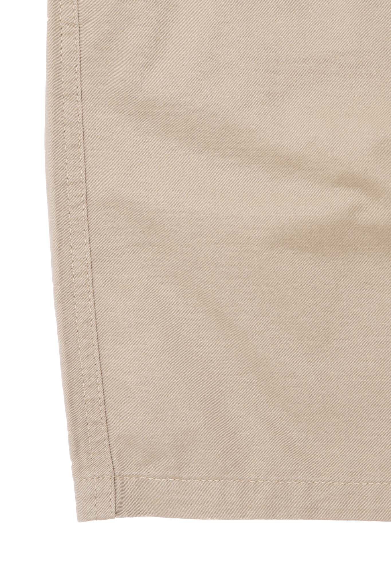 PACE SHORTS IN SAND