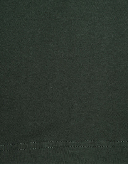 "SCORCH" LOGO TEE IN HUNTER GREEN