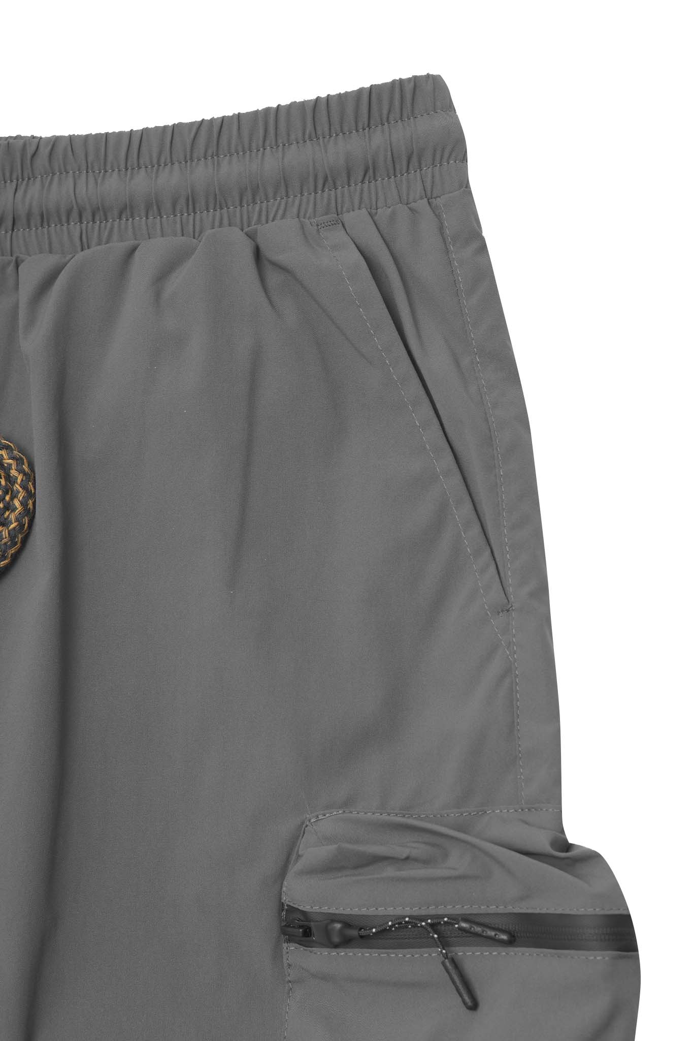 TREK SHORTS IN STONE GREY