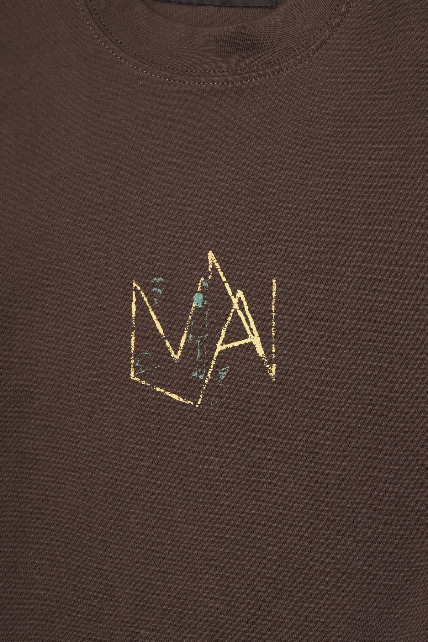 "IN MY ROOM" ULTRA HEAVY TEE IN WOOD