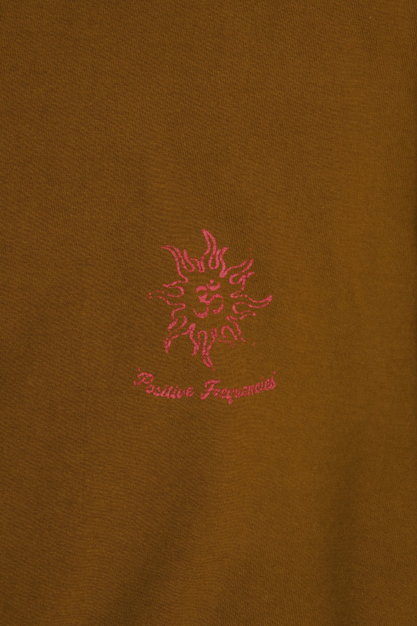 "POSITIVE FREQUENCIES" TEE IN RUST