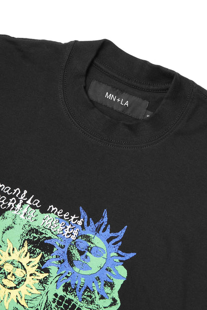 "SUN SEEKER" TEE IN CAVIAR