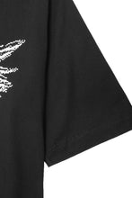 "DIGITAL ANGEL" TEE IN CAVIAR