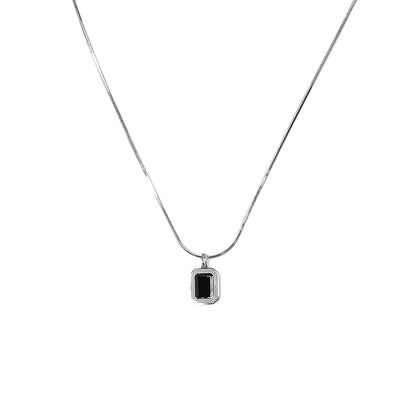 ONYX OCTAGON PENDANT