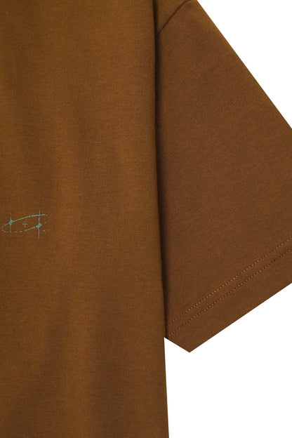 "COSMIC UNION" ULTRA HEAVY TEE IN RUST