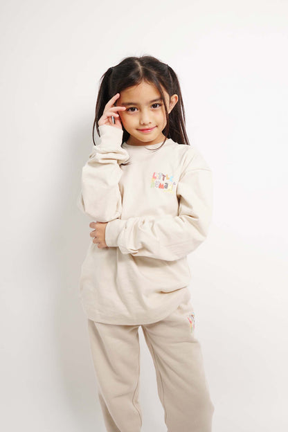 "CRAYONS" LITTLE HUMAN™ LONGSLEEVE TEE IN OAT