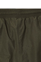 UTILITY SHORTS IN OLIVE