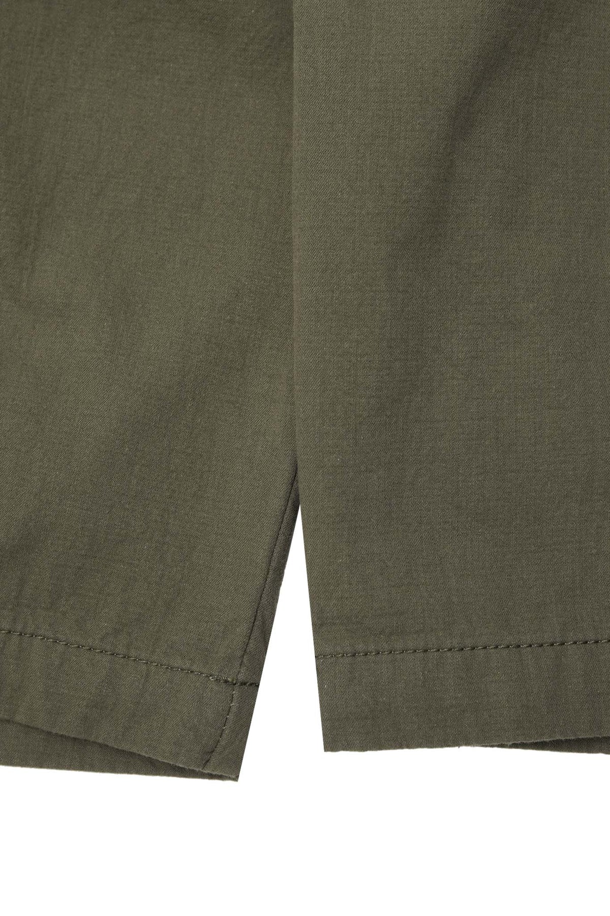 WINDWARD SHORTS IN PRARIE OLIVE
