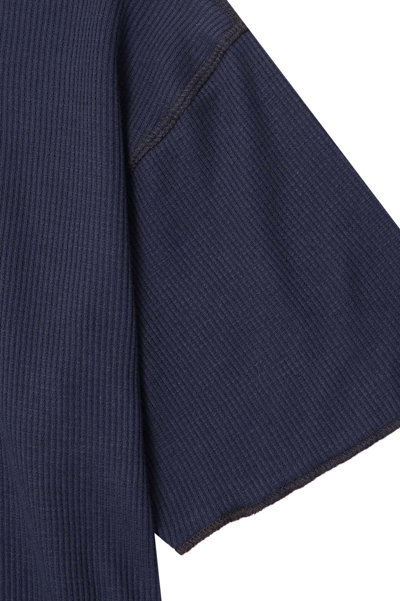 “M’$ SPECK V2” WAFFLE TEE IN NAVY